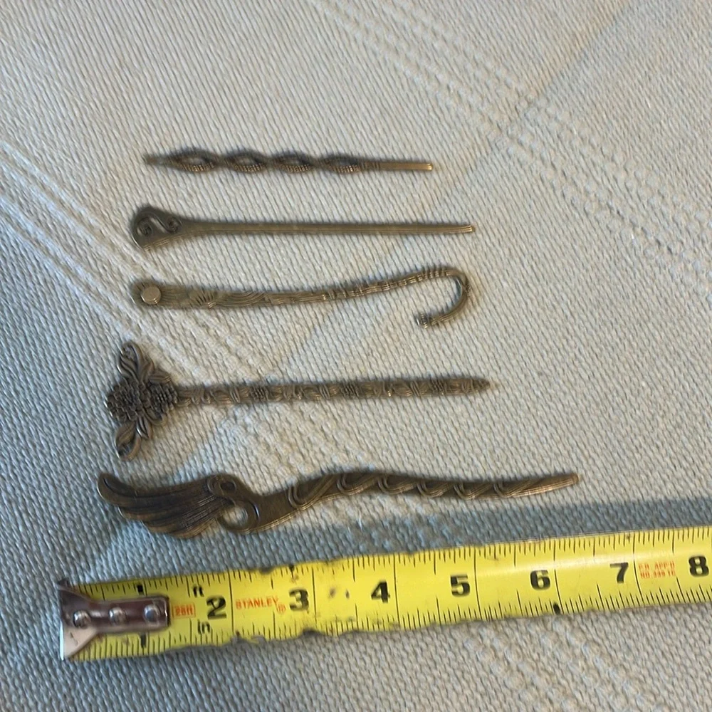 Set of 5 vintage inspired hair picks.